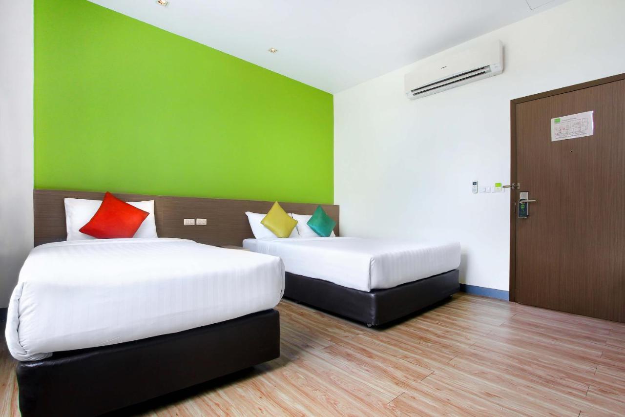 D Varee Xpress Makkasan Hotel Bangkok Exterior foto