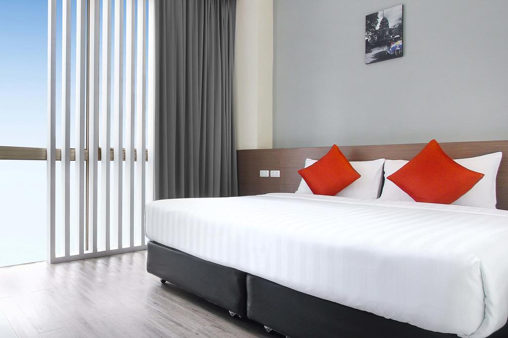 D Varee Xpress Makkasan Hotel Bangkok Exterior foto